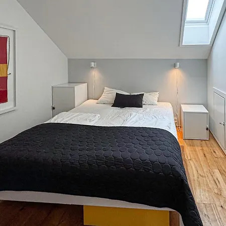 In With Wifi Lägenhet